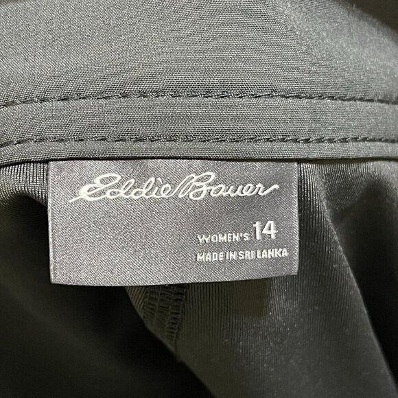 Eddie Bauer Women's Mini Skirt Dark Grey Zip Size 14 Stretch Hiking Golf - Picture 3 of 5